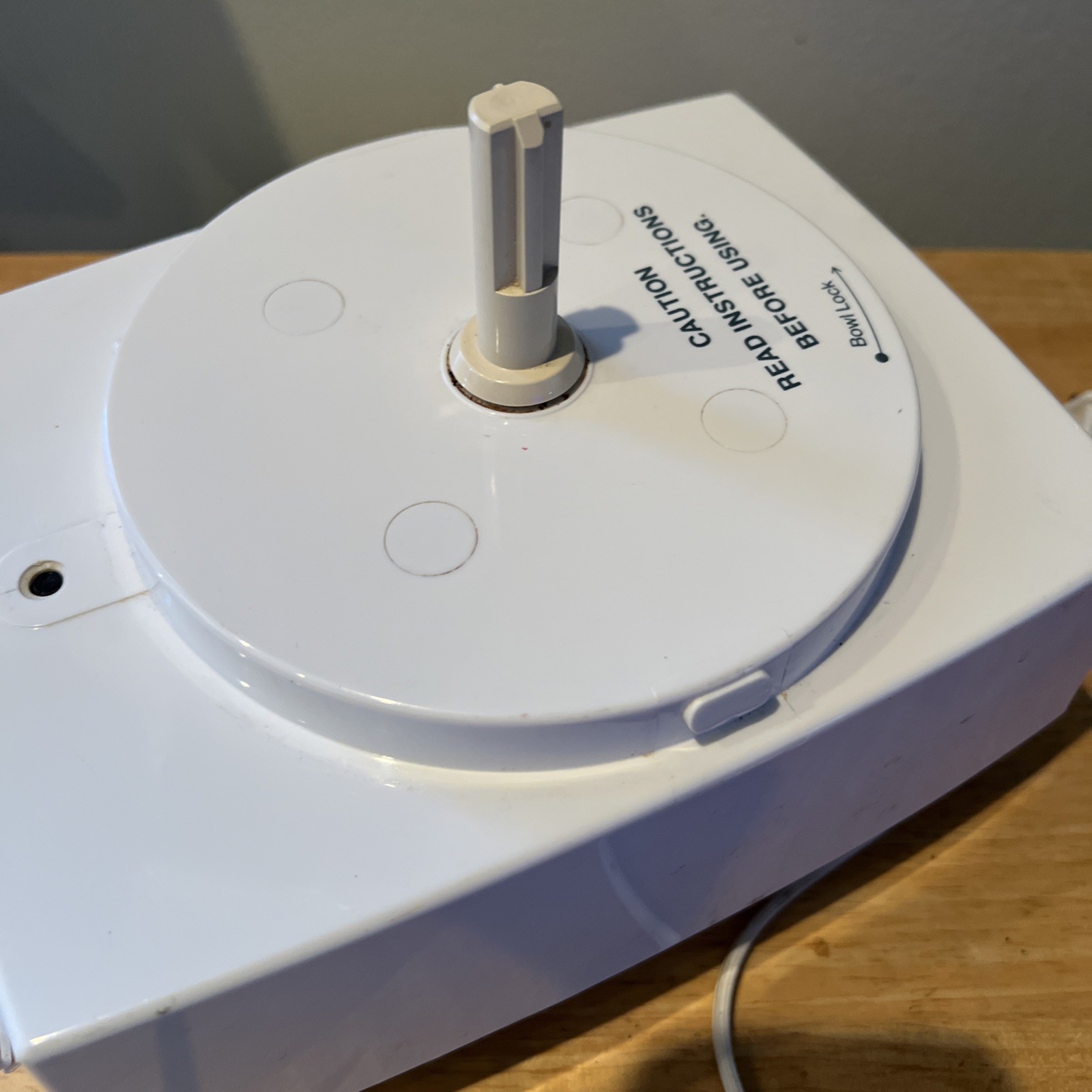 Cuisinart Pro Custom 11 Food Processor White Base DLC-8S TX (Type 28)Not Working