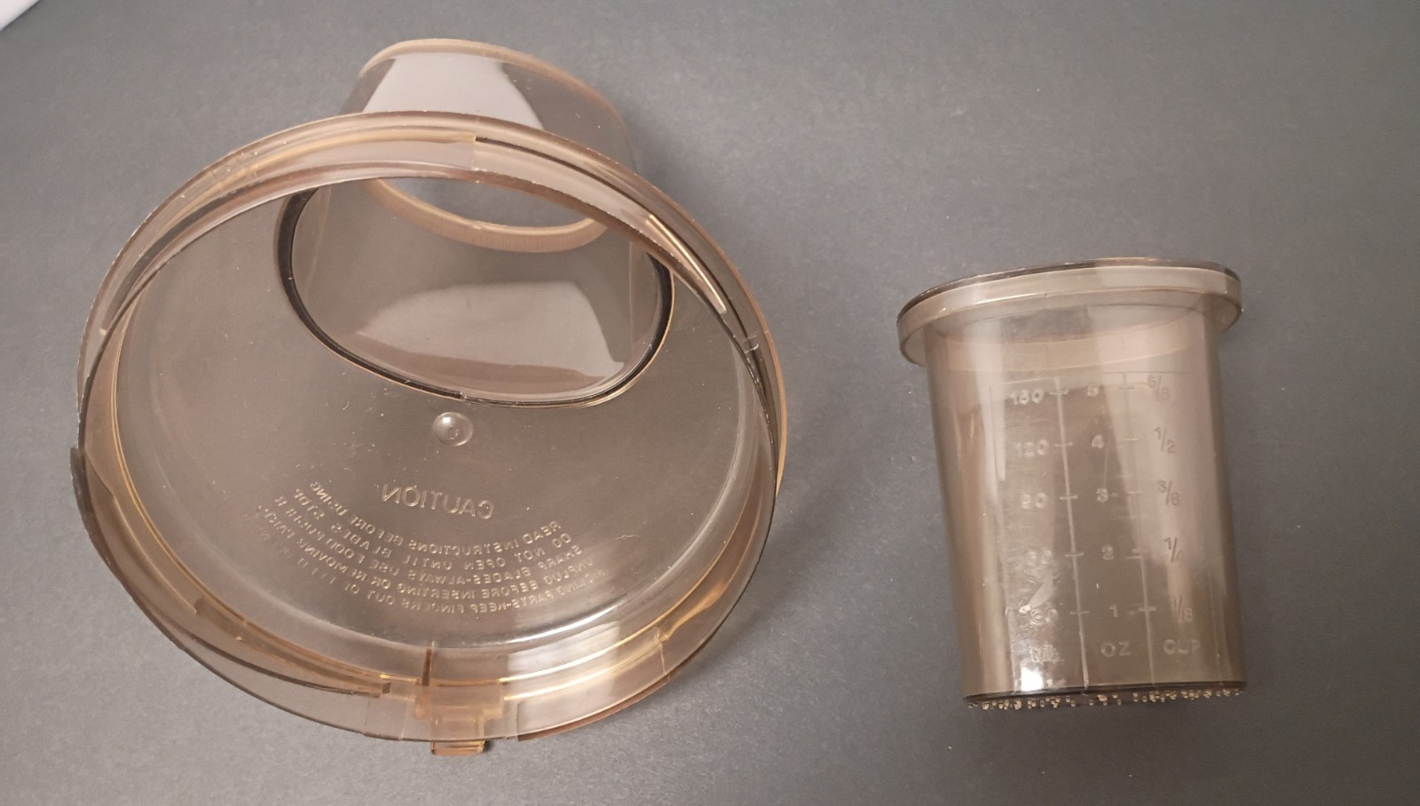 Regal La Machine 1 V813 Food Processor Replacement Part Lid & Pusher Model