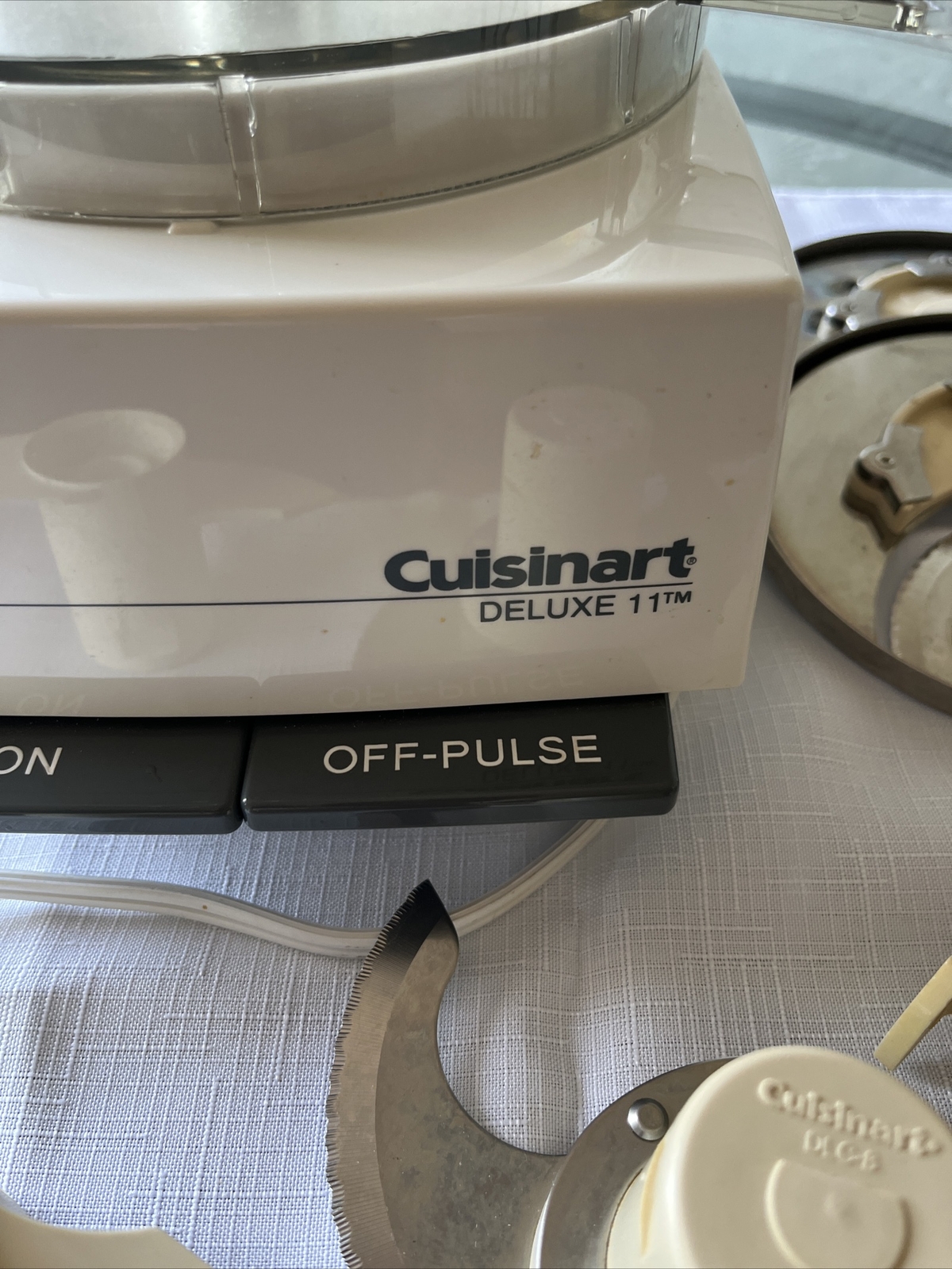 Cuisinart DELUXE 11 Cup Electric Food Processor – 5 Blades Included