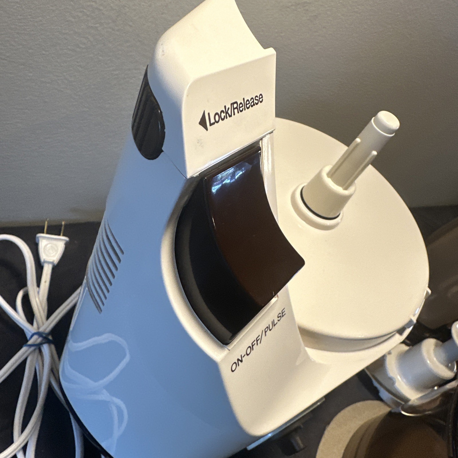Moulinex Regal LaMachine Food Processor Model LM5 W/ 11 Settings. Works Great!