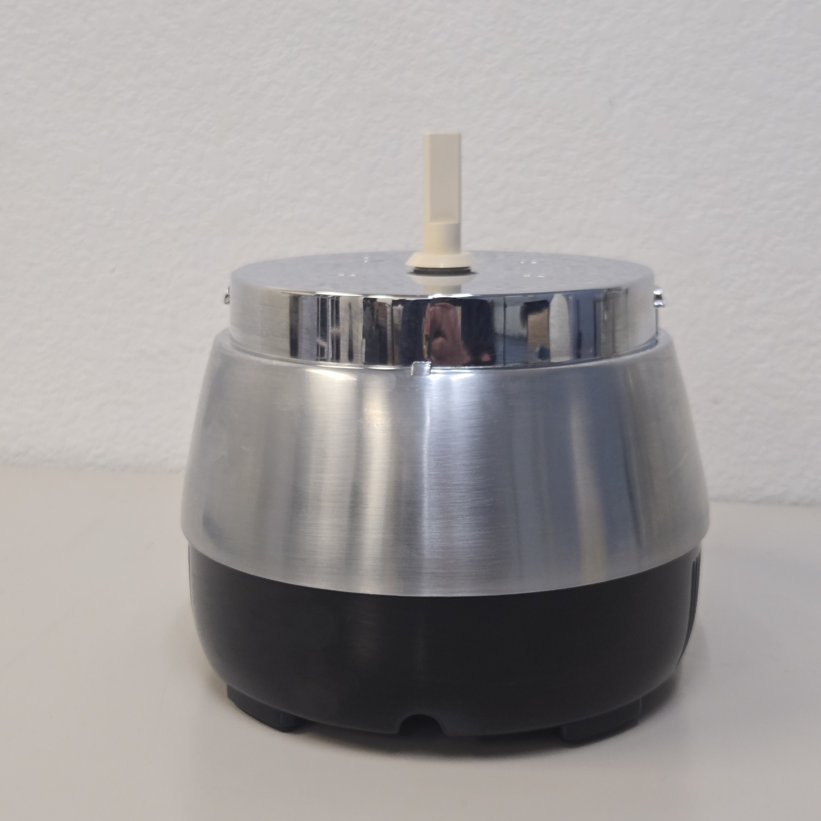 Cuisinart Prep 9 Cup Food Processor DLC-2009CHB Replacement Motor Base ONLY
