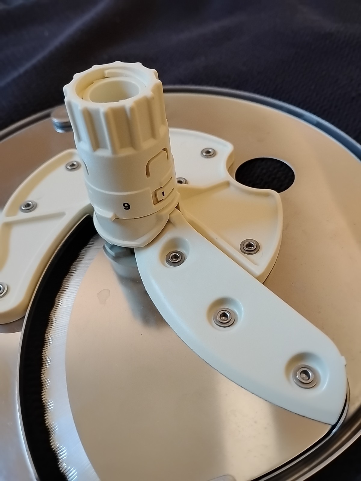 Cuisinart FP-16ASD Slicing Disk Metal Food Processor Replacement Part