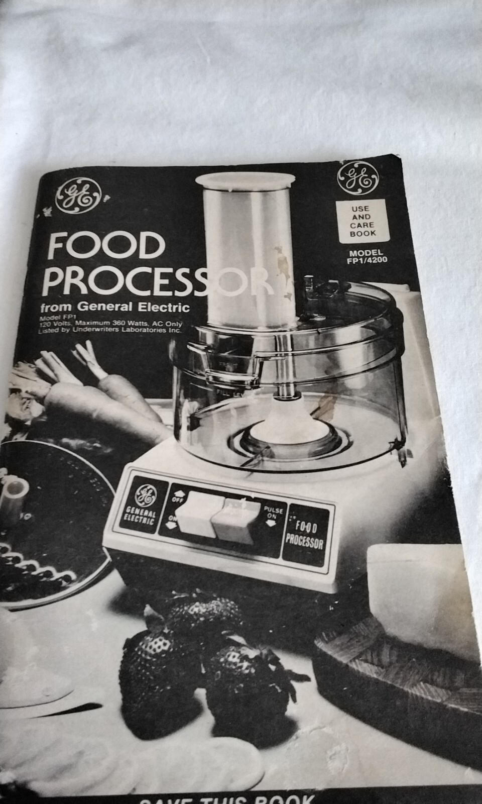 Vintage General Electric Food Processor D5FP1 Max 360 Watts 120V Chooper Slicer
