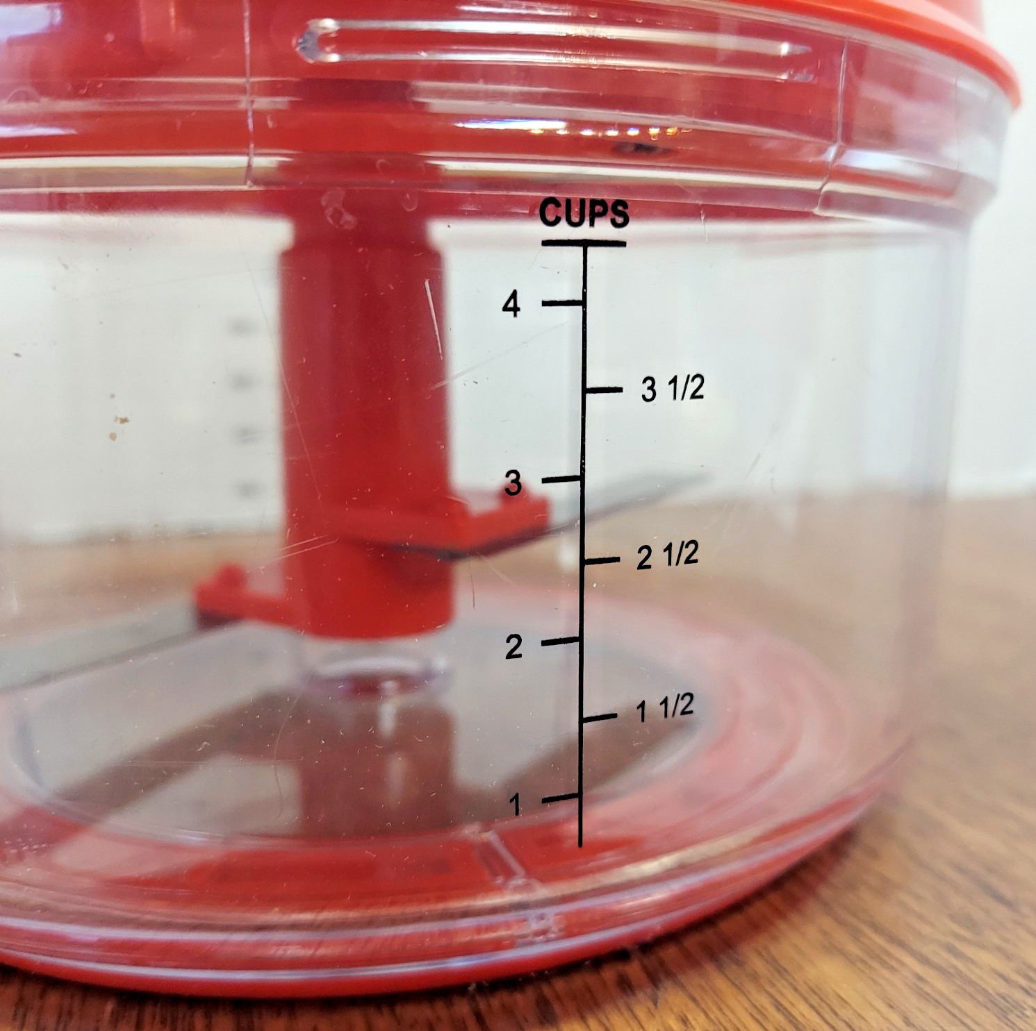 Tupperware “Quick Chef” Food Processor Chopper Mixer Whisk 4 Cups Red – Open Box