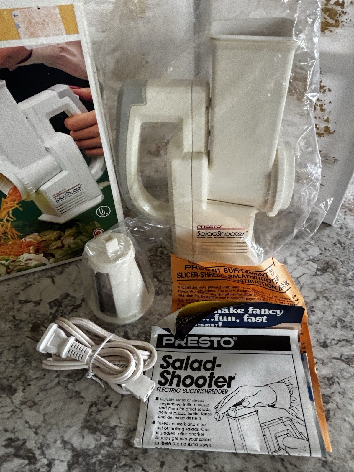 Presto Salad Shooter Electric Food Slicer Shredder 02910 Vintage NOS Open Box