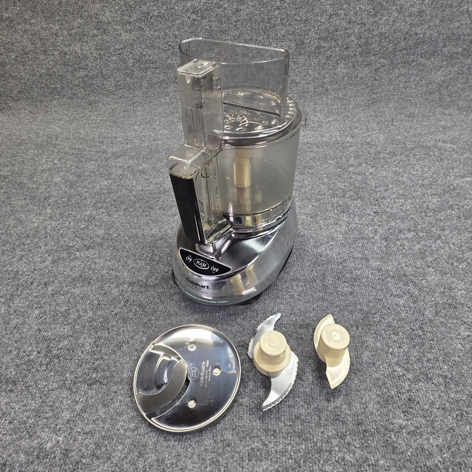Cuisinart DLC-2009CHB Prep 9-Cup Food Processor Stainless Steel Tested.