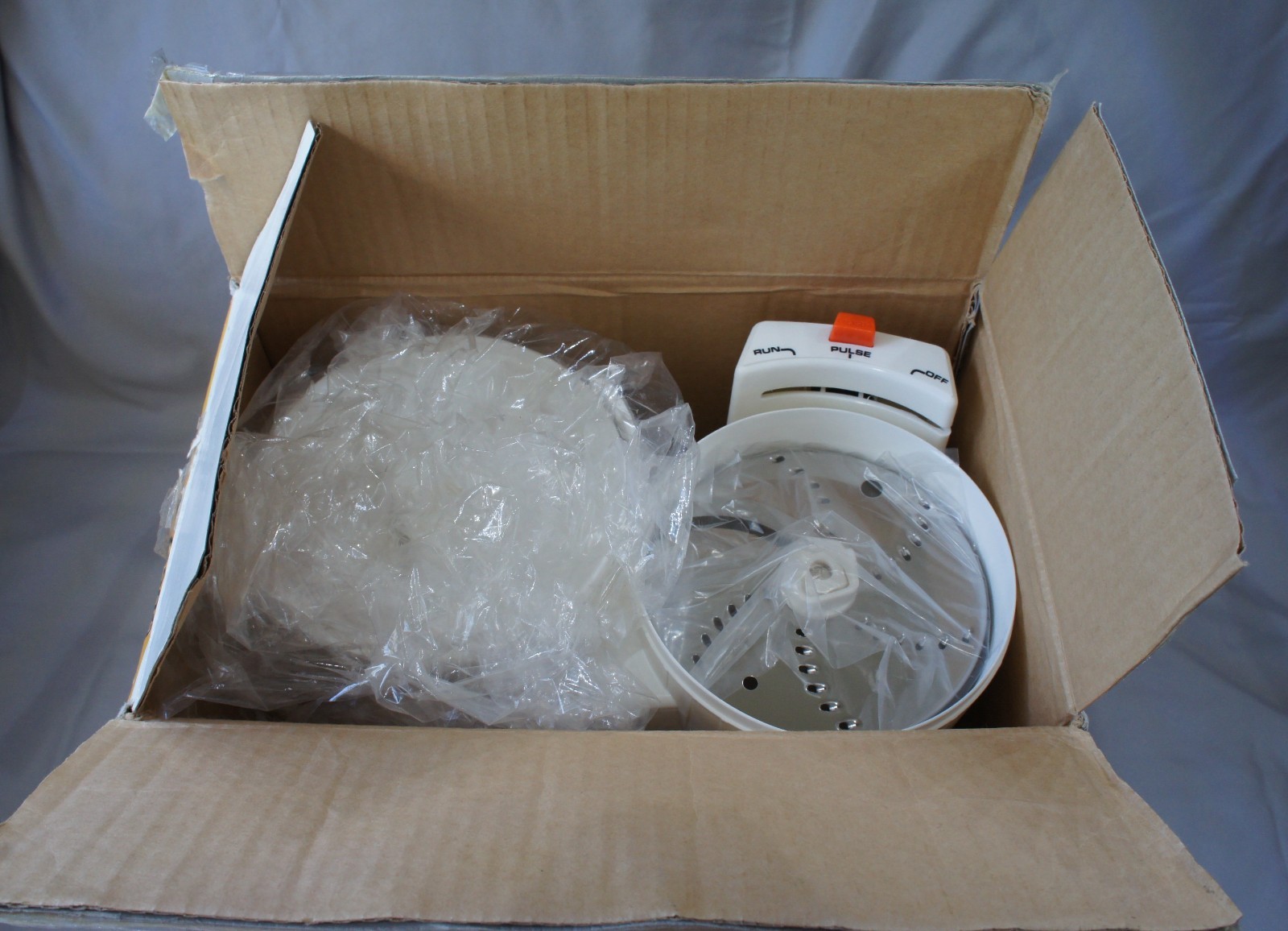 Minnie Max Compact Food Processor by Presto Open Box Never Used New E07