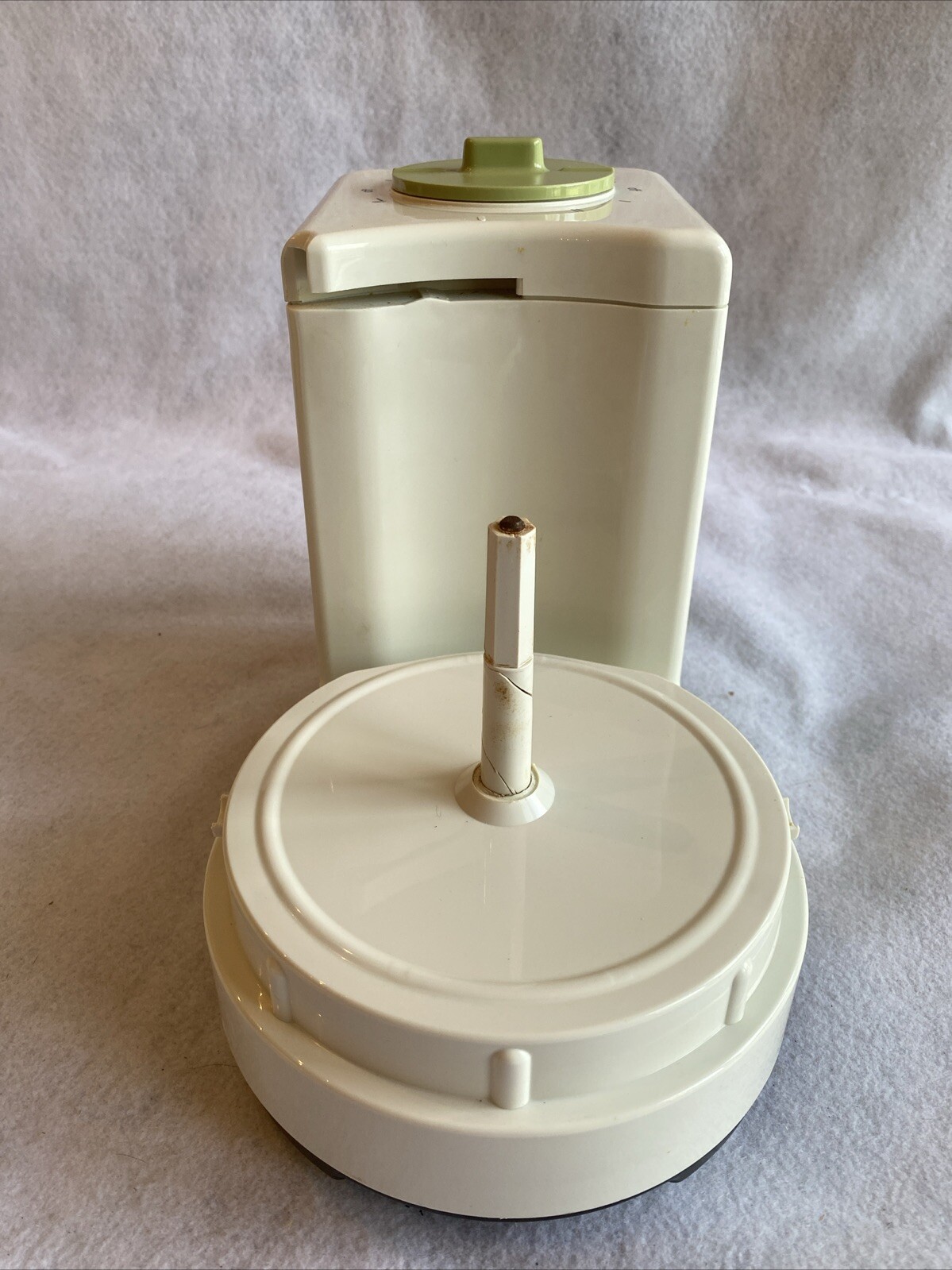 Braun Food Processor Model 4259 Power Base Unit TESTED & Working Spindle Cracked