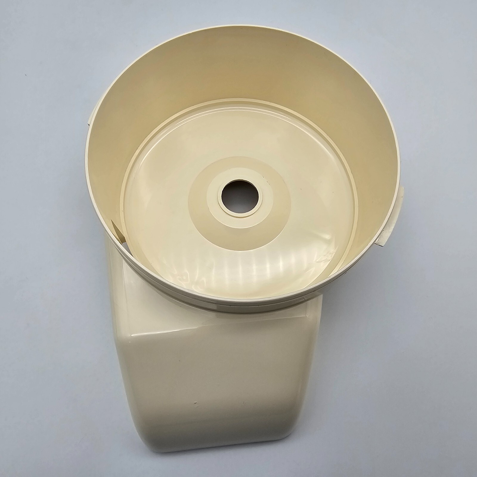 Sunbeam Oskar 14081 Food Processor Chute/Shoot Only Genuine Replacement Part VTG