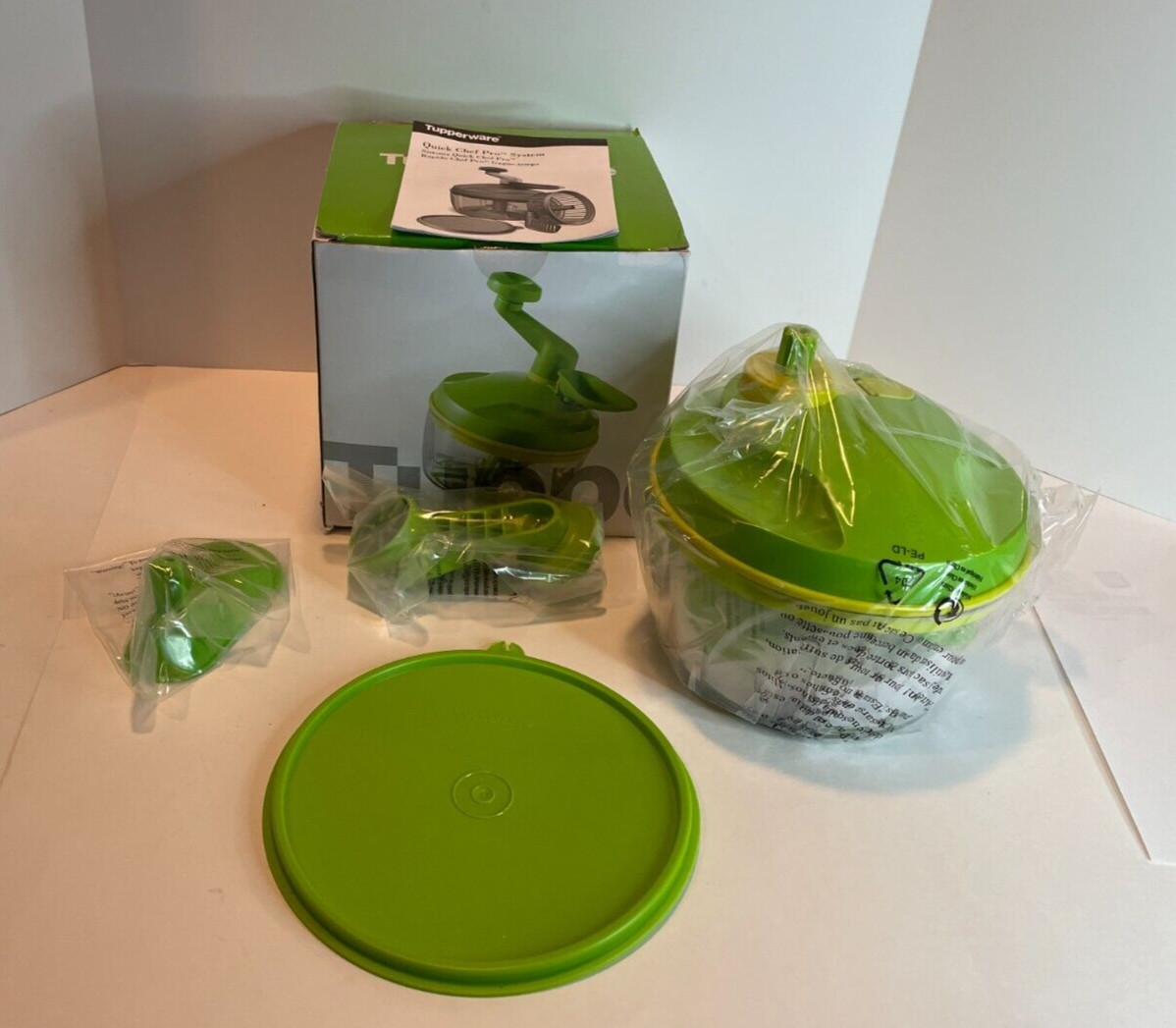 Tupperware Quick Chef Pro System Food Processor Open Box Green Basket Spinner