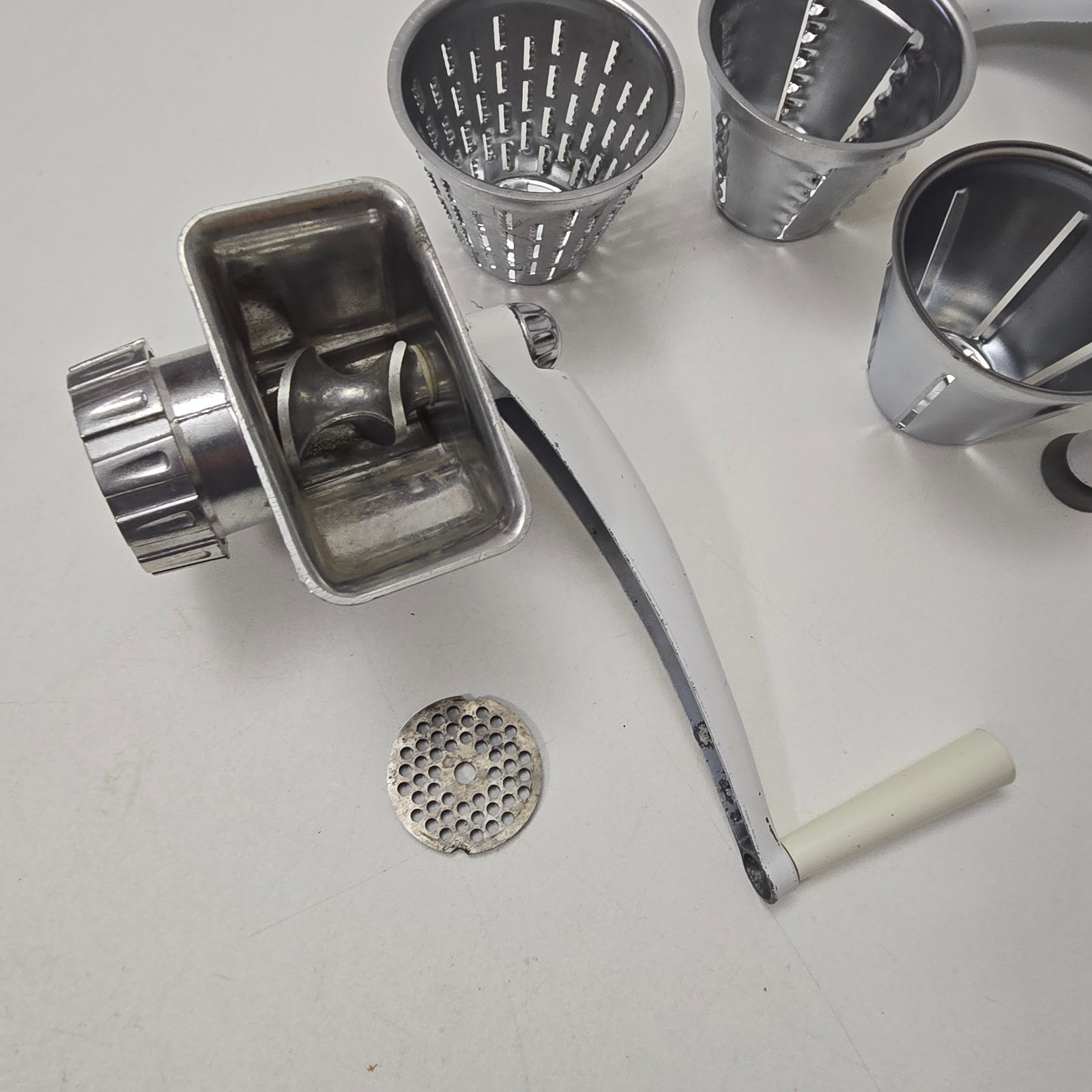 Vintage RIVAL KITCHENEER Food Processor 3 Cones Shredder Slicer Meat Grinder