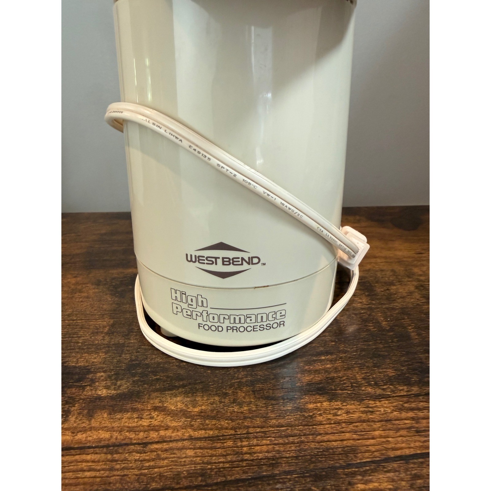 West Bend High Performance Food Processor Model 6500-1 Almond 500W Vintage Retro
