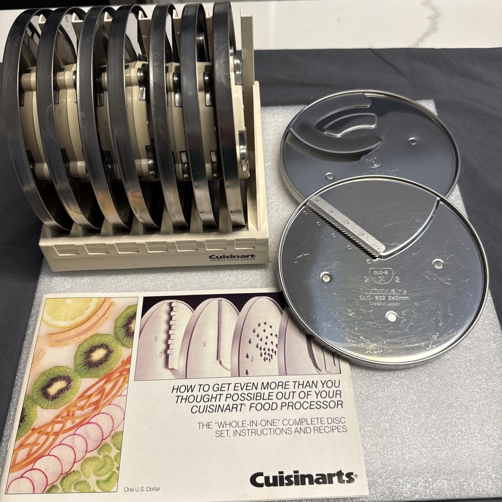 Cuisinart DLC-077 Food Processor Disc Holder + 9 Discs With Manual New No Box