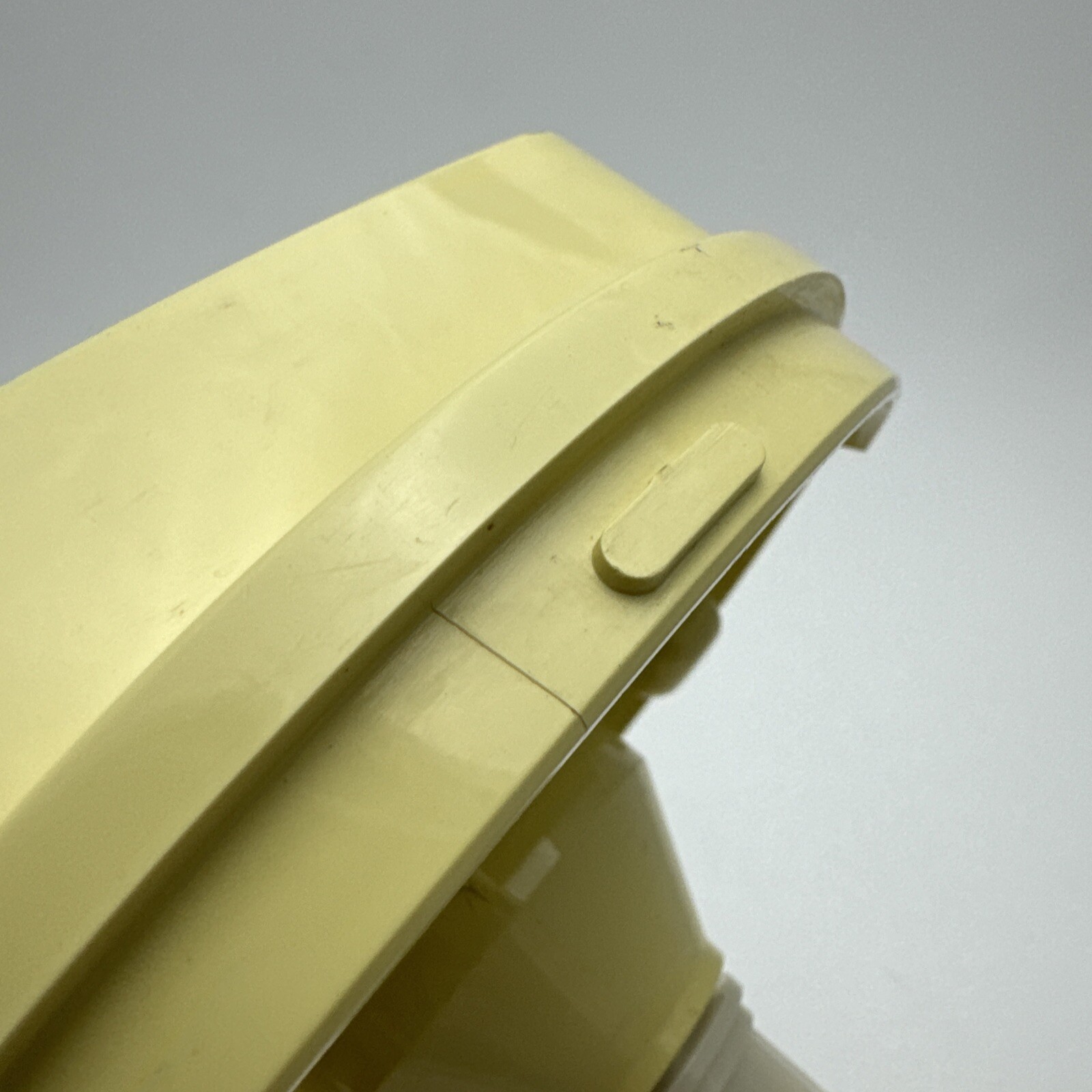 Oster Regency Kitchen Food Processor Adapter Base Part Piece Almond 957-14A
