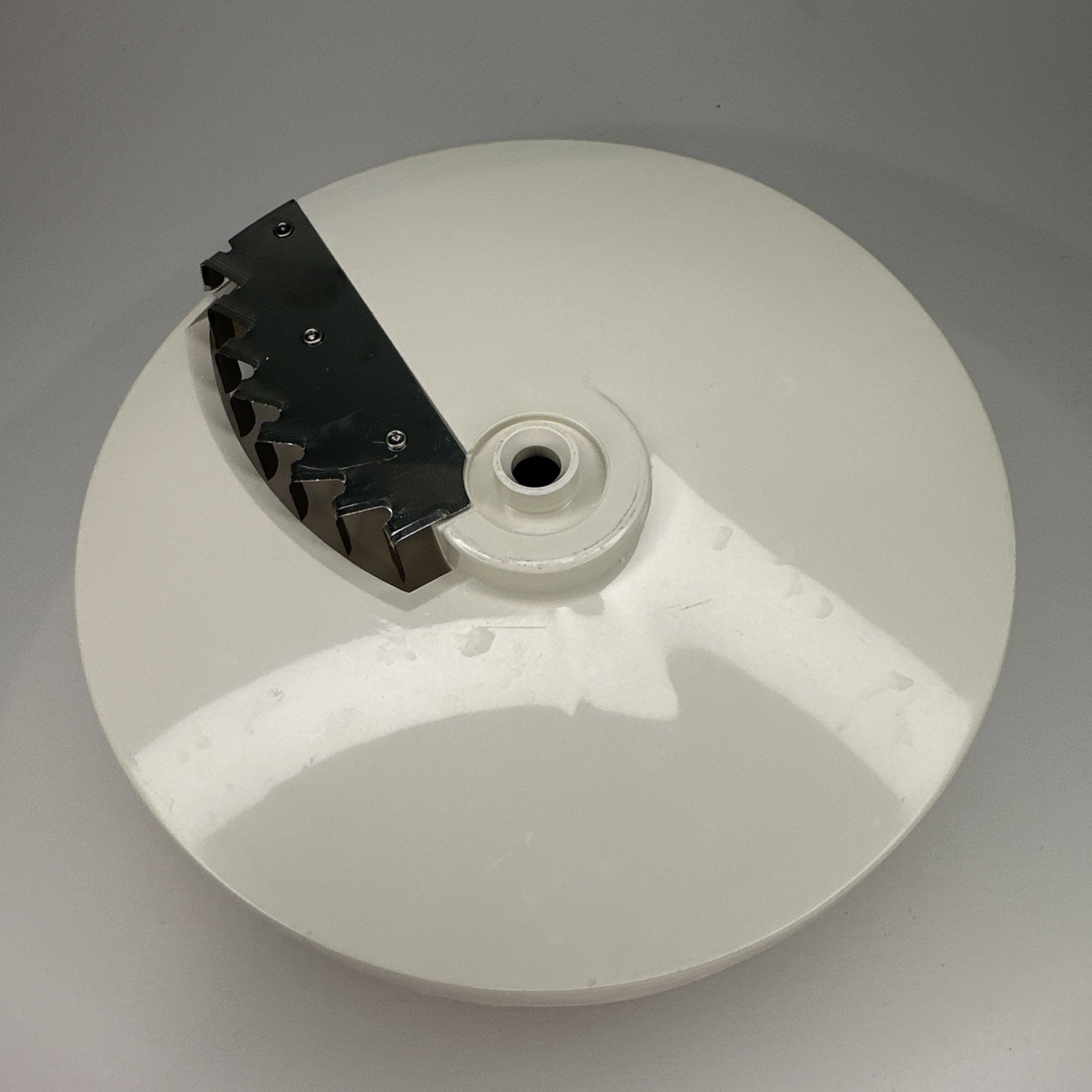 Oster Regency Kitchen Center Shredder Disc 937-85 Replacement Part OEM Genuine