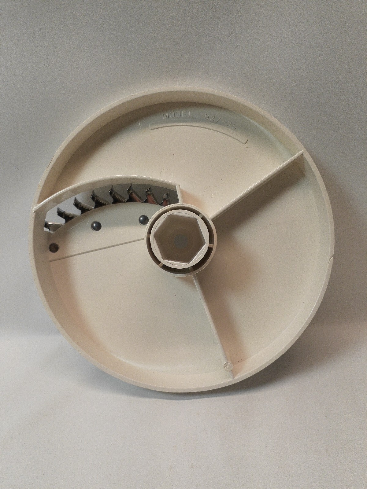 Oster Regency Kitchen Center Shredder Disc 937-85 Replacement Part OEM Genuine