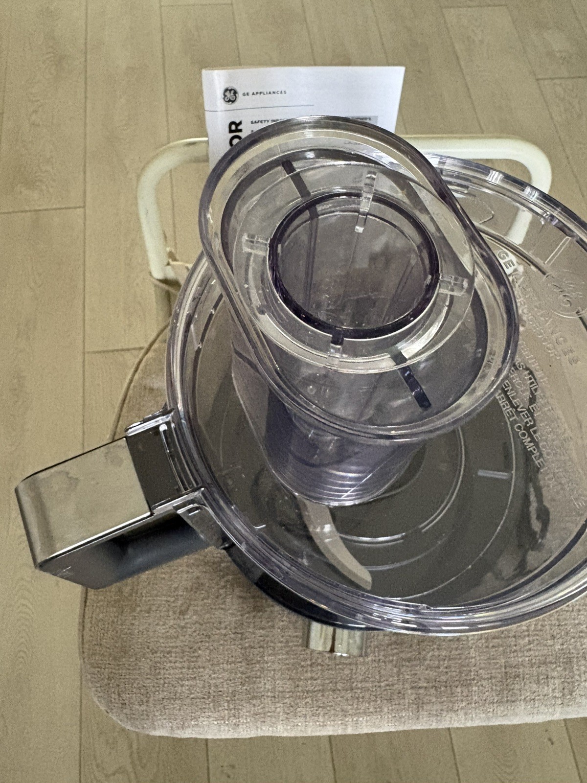 GE Food Processor 12 Cup 550 watt motor New open box