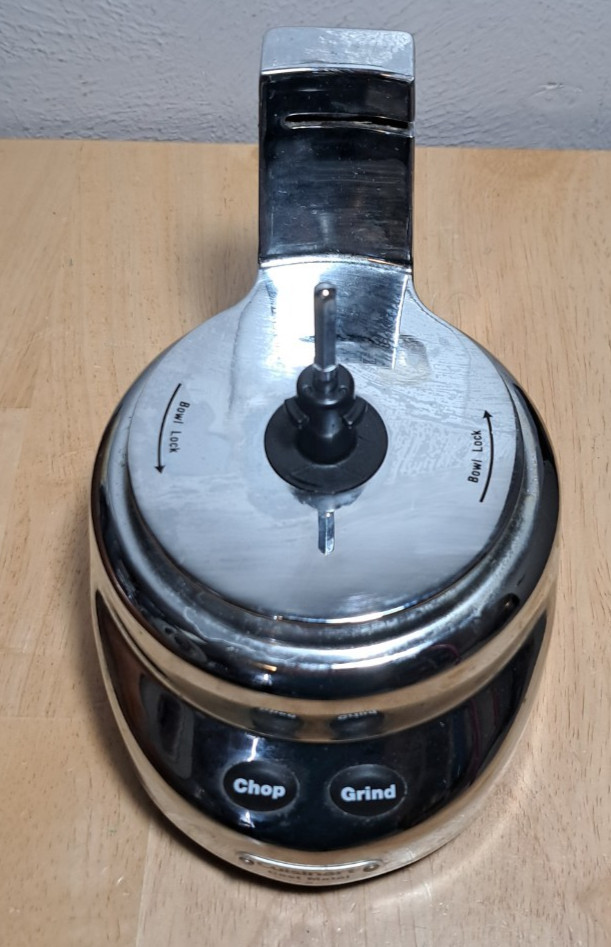 Cuisinart Cast Metal Mini-Prep Plus DLC-3 Processor Chrome Chop Grind Metal Body