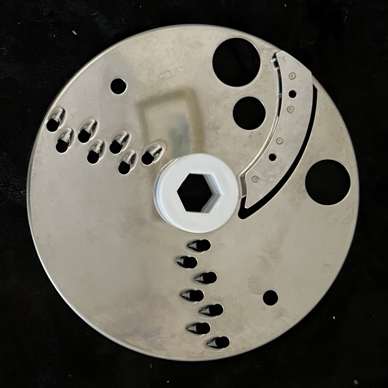 Hamilton Beach Food Processor FP02 70100 Replacement Part: SHRED / SLICE DISC