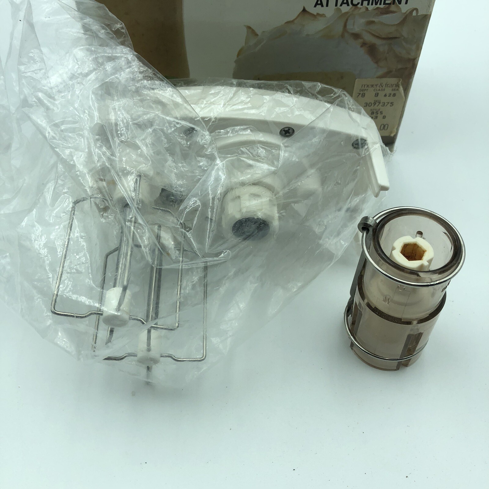Cuisinart DLC-8 WHISK ATTACHMENT DLC-855 Complete Clean in original box