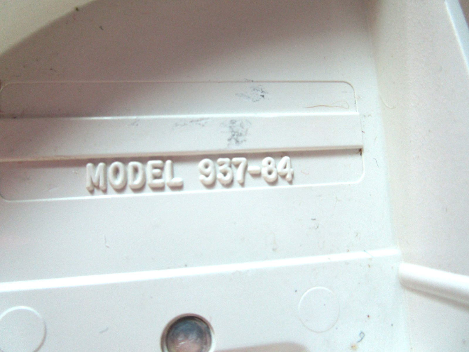 Oster Kitchen Regency Grater 937-84 Off White Replacement Part