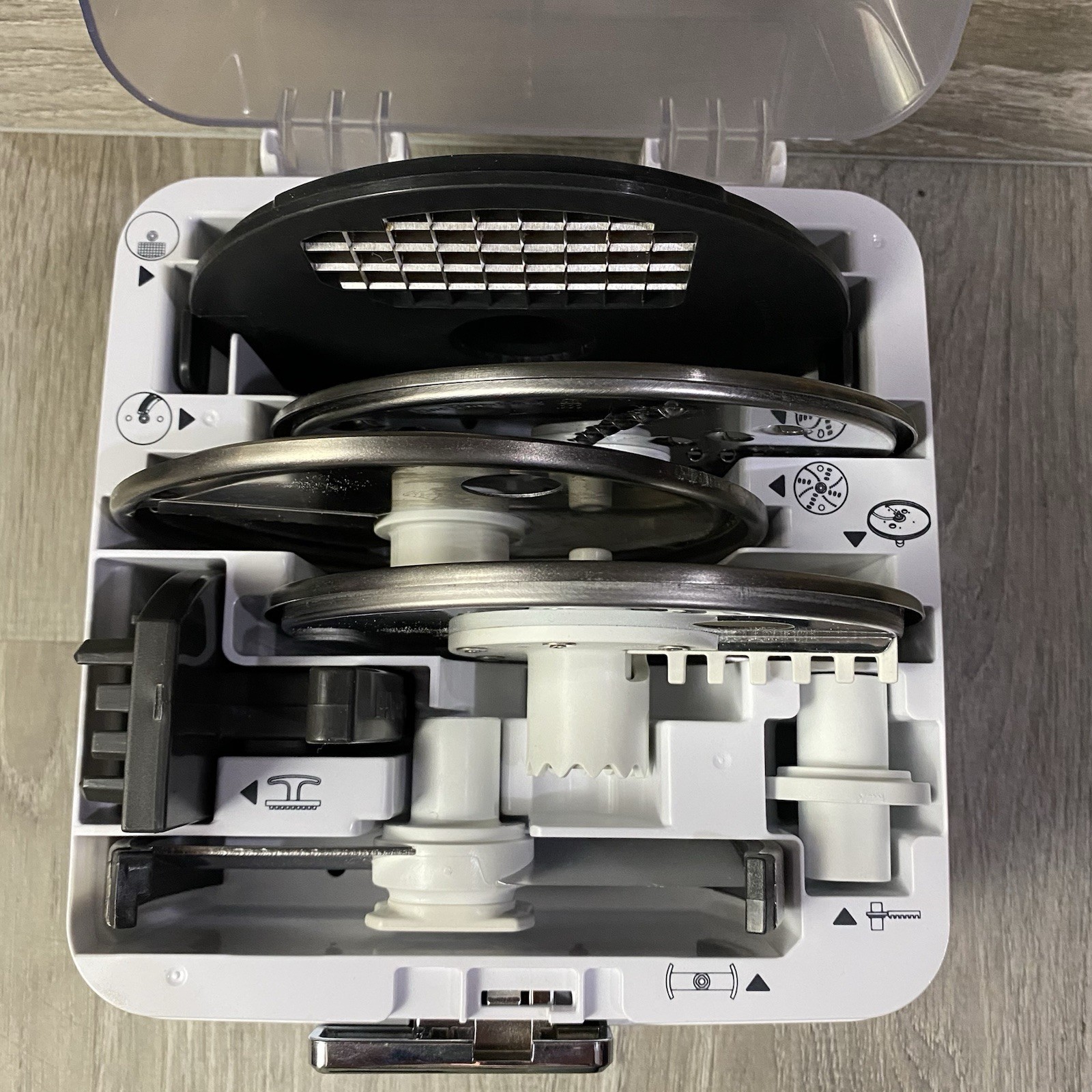 KitchenAid KSM2FPA Food Processor Blades 7 Piece Disk Set & Storage Case 526840