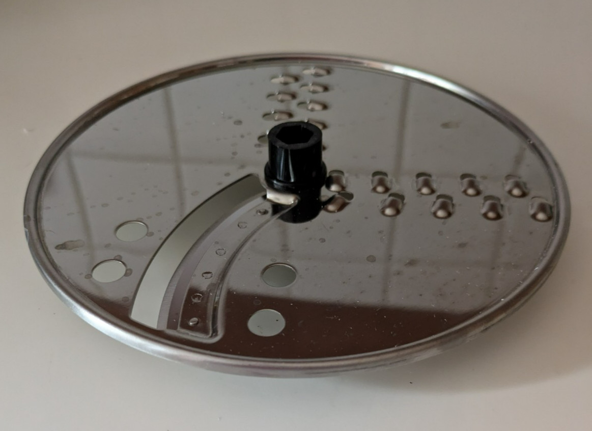 Vintage Oster Food Processor Blades (2) – Metal, 6.5″ in Plastic Case