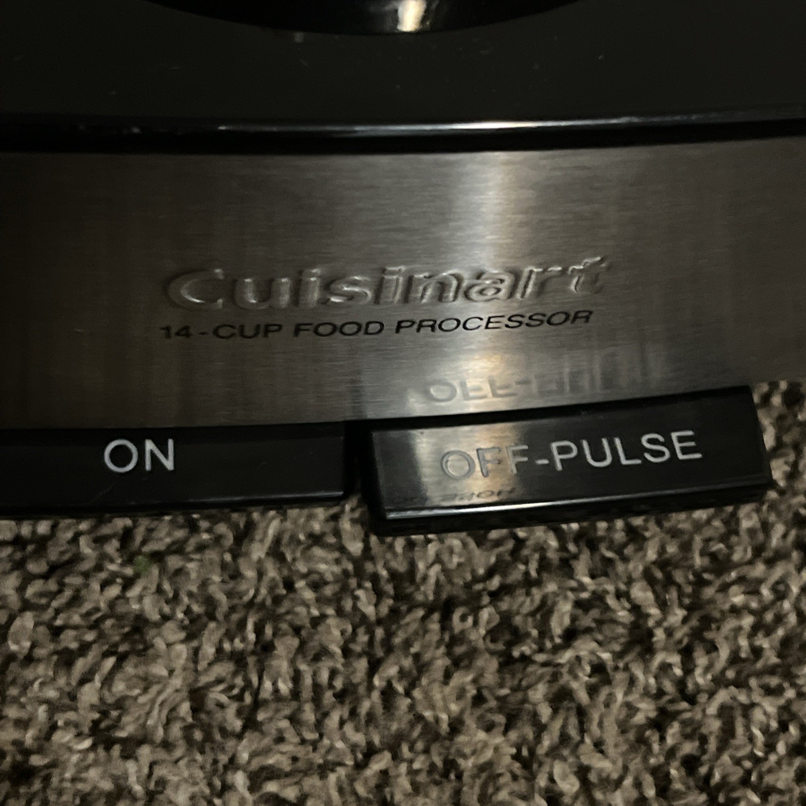 Cuisinart Custom 14 14-Cup Food Processor – Brushed Stainless Broken Spindle