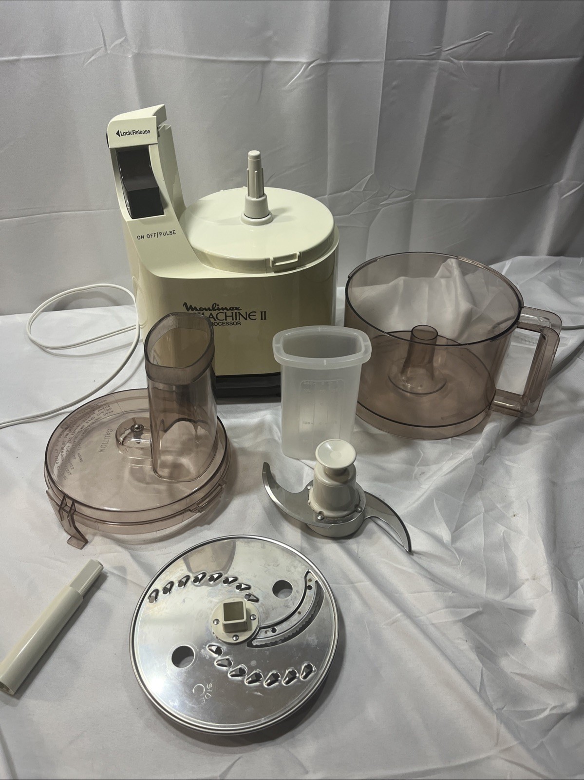 Moulinex Regal La Machine II Food Processor and Accessories FREE SHIPPING!