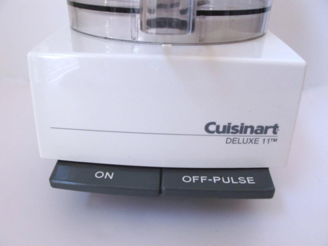 Cuisinart Deluxe 11 Food Processor Pristine Condition plus Slicing Blade Disc