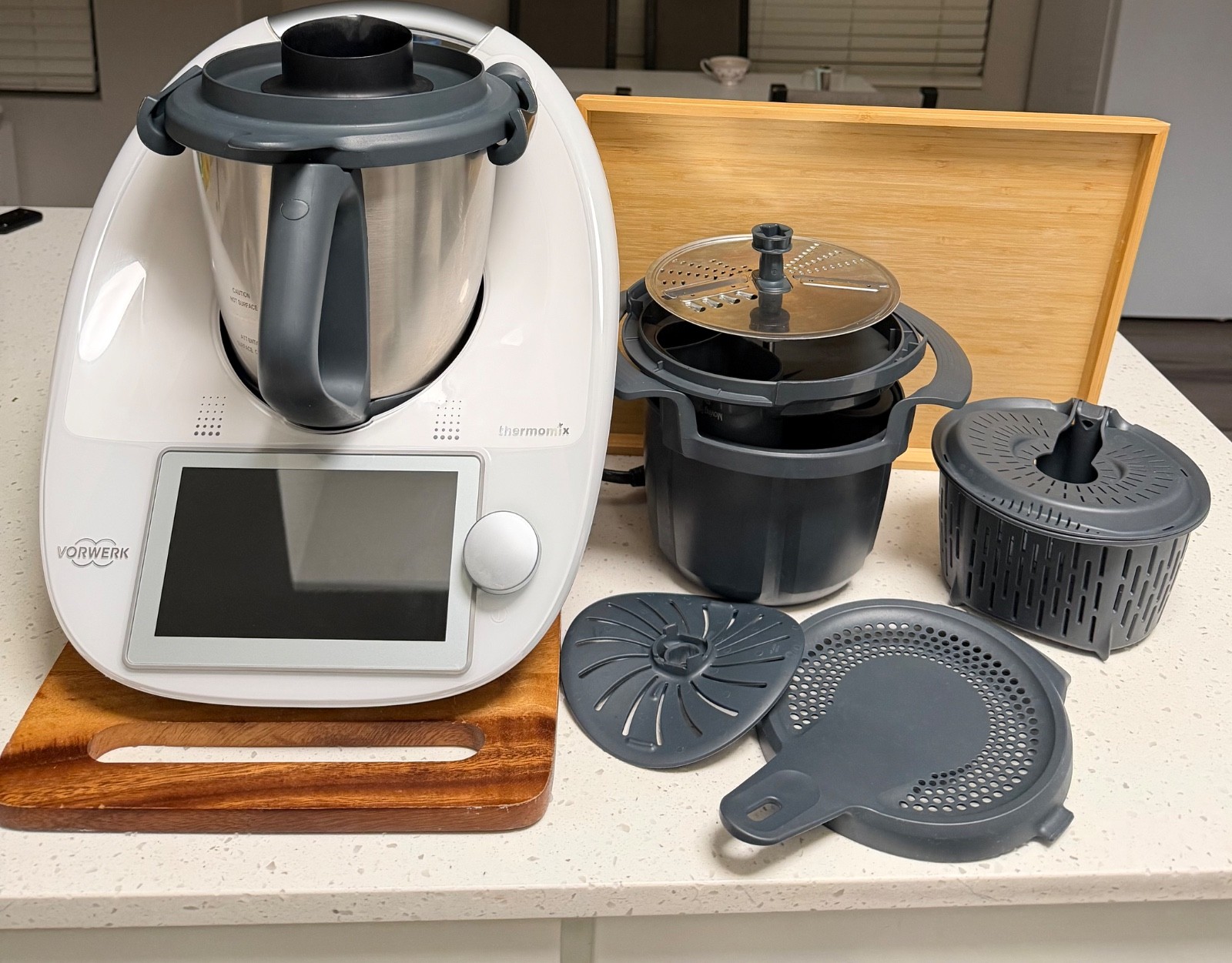 Thermomix TM6 Food Processor Complete Set with Original Accessories