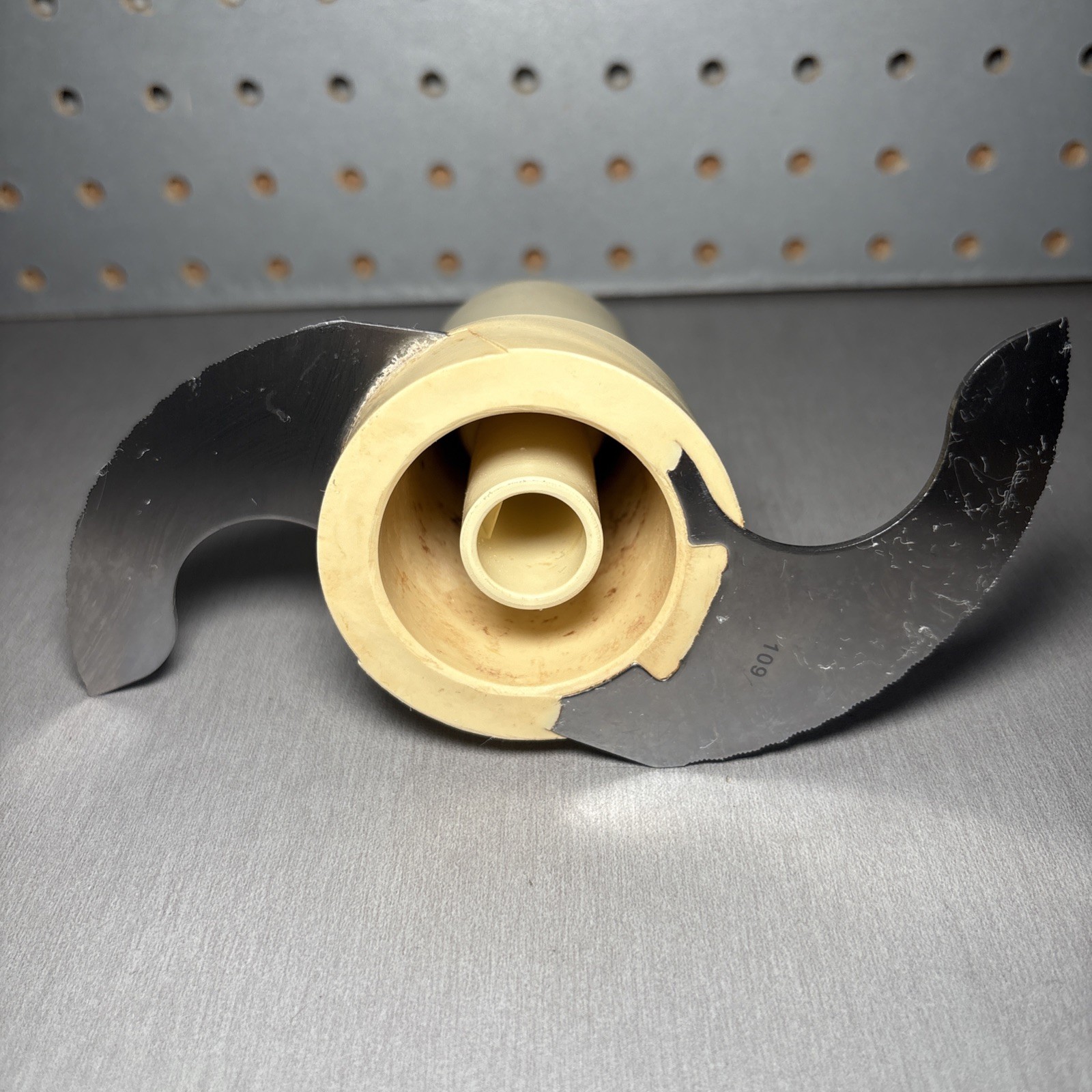 Cuisinart FP-12LCB Large Chopping Blade FP-12 Processor OEM Replacement Part
