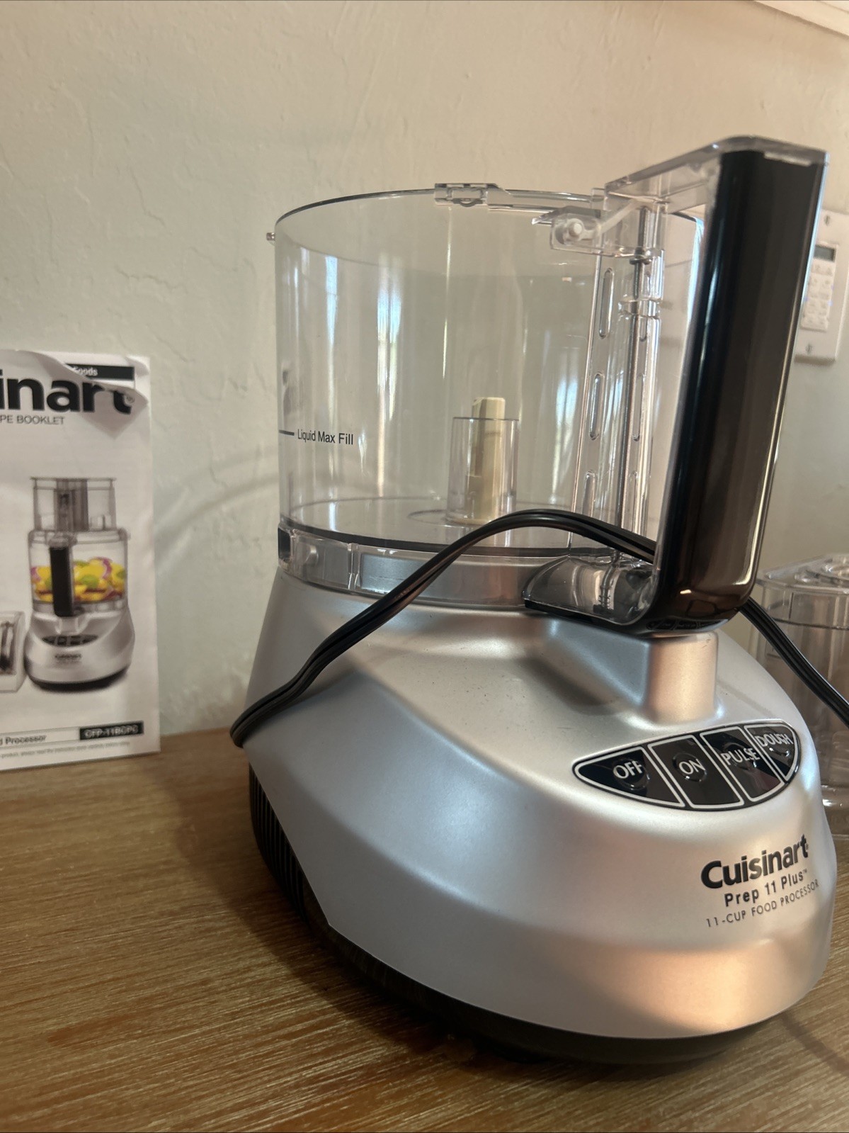 Never Used Premier Series 11-cup Food Processor Bundle
