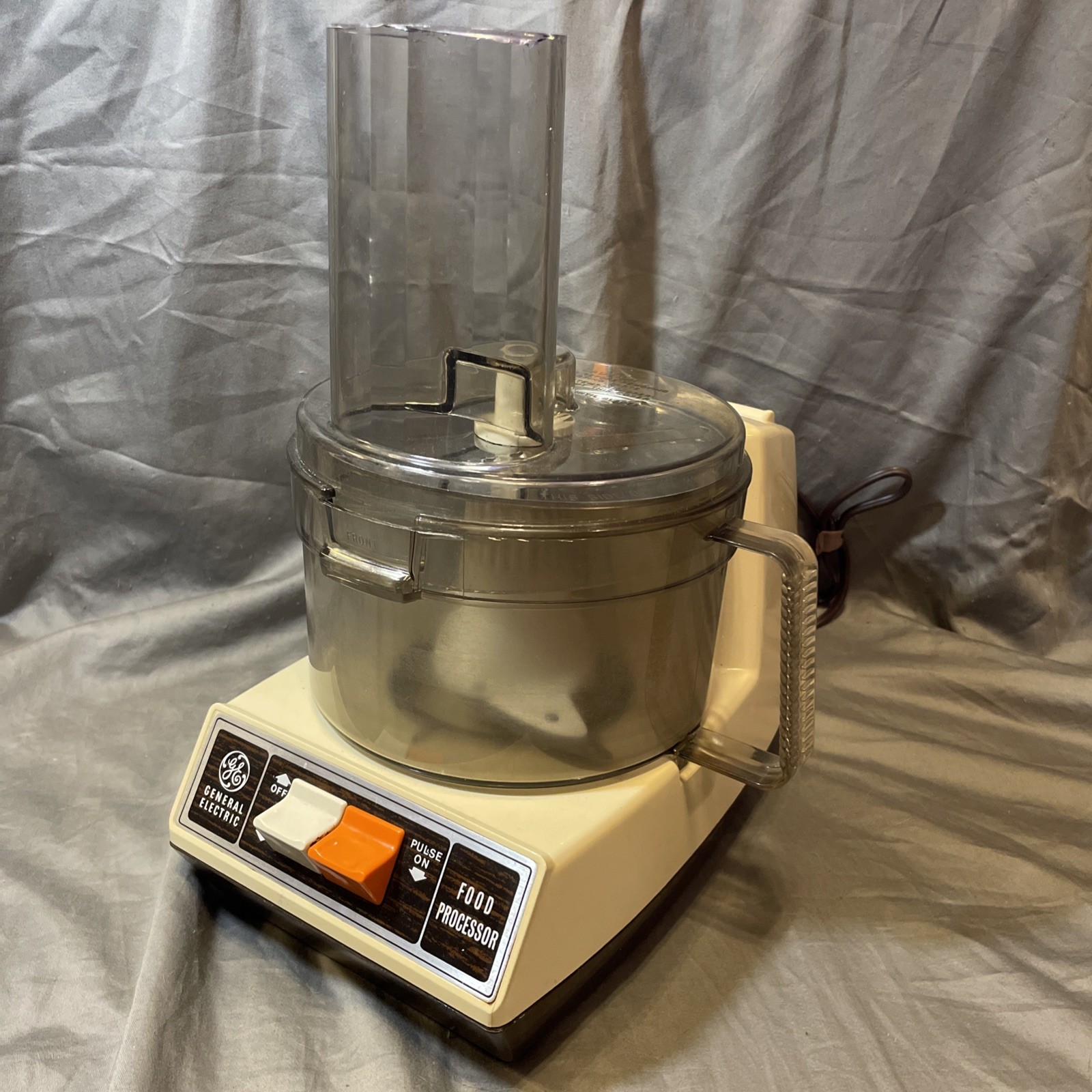 Vtg General Electric D1FP1D Full Capacity Food Processor Good Condition Read