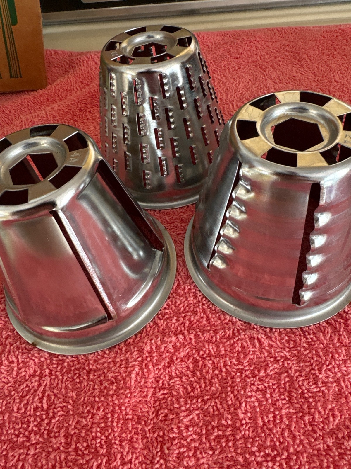 Saladeer Rival Food Processor Vegetable Slicer Shredder