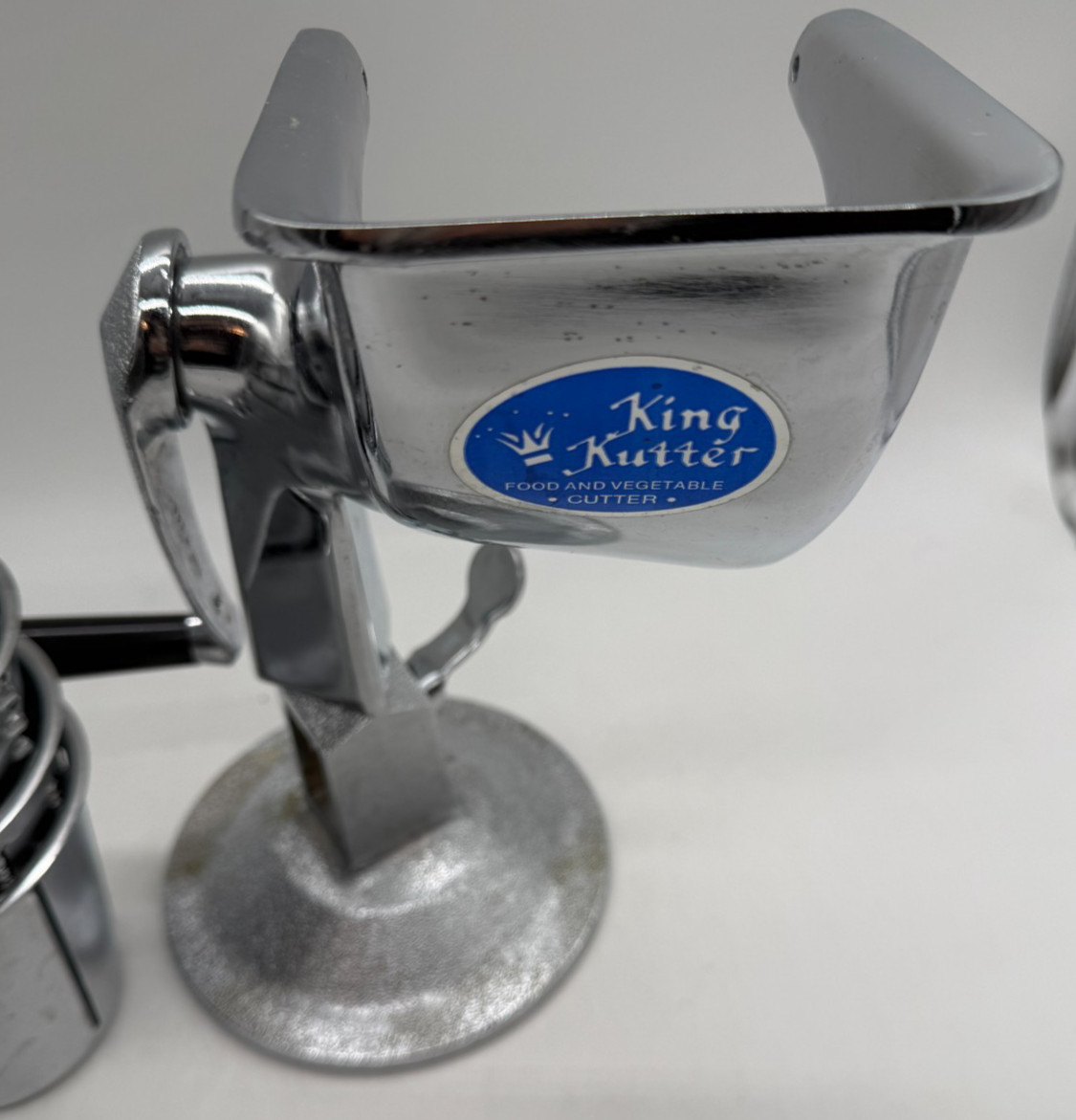 King Kutter Food & Vegetable Manual Vintage Food Processor w/ 5 Cones