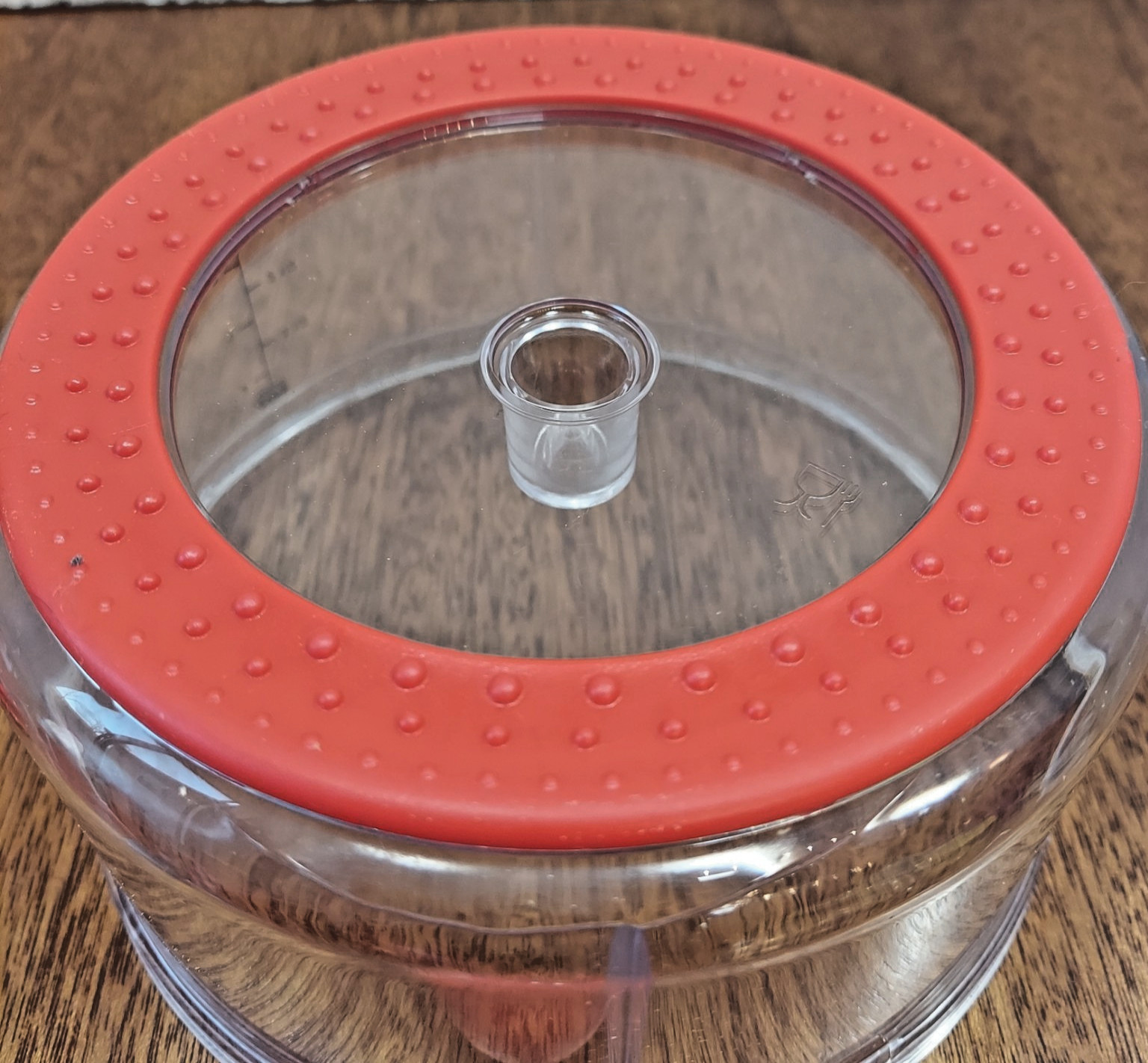 Tupperware “Quick Chef” Food Processor Chopper Mixer Whisk 4 Cups Red – Open Box
