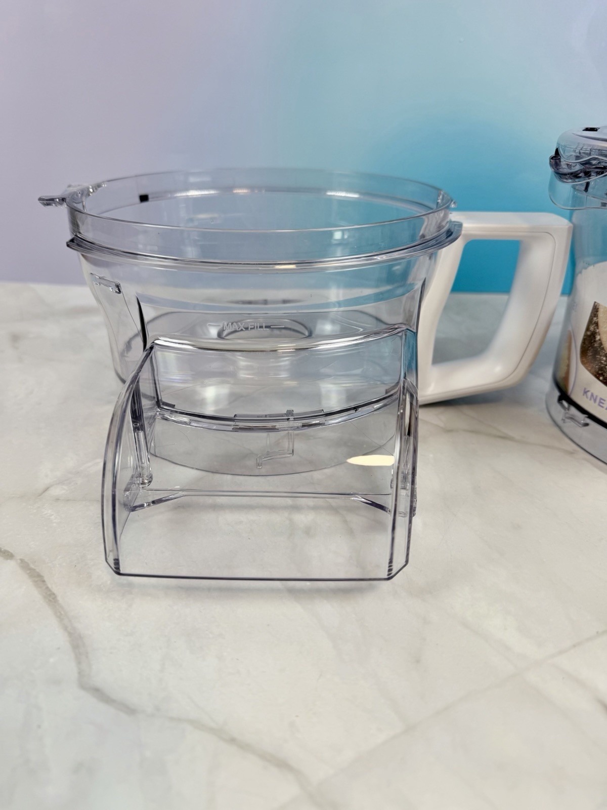 Cuisinart FP-9CF 9-Cup Continuous Feed Food Processor 500W White w/ Blades