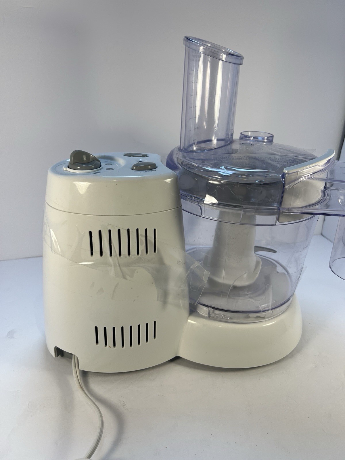 GE 106622F 4-Speed 8-Cup Food Processor 450W White/Clear Electric