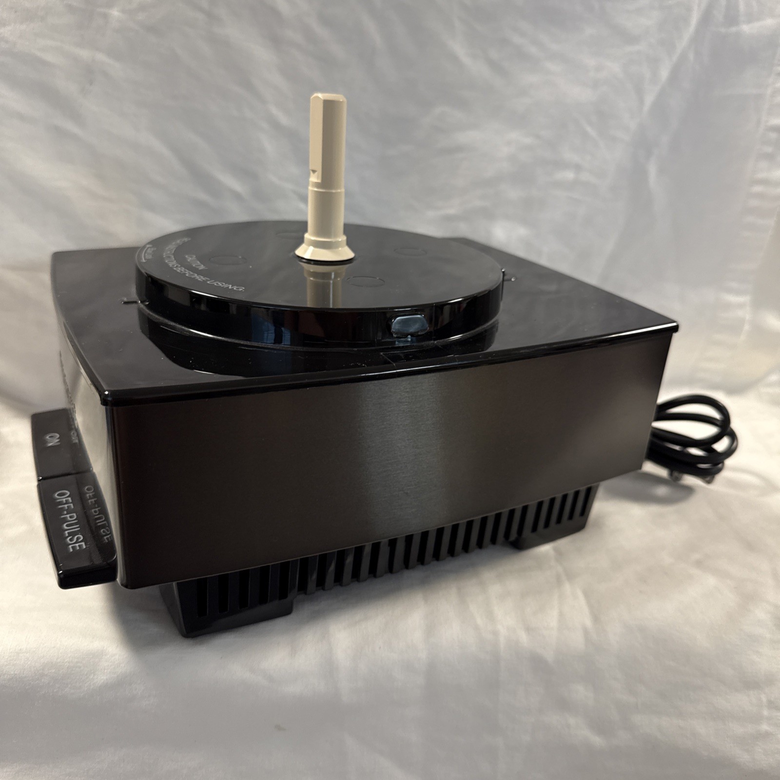 Cuisinart Custom 14 Cup Food Processor DFP-14BCN Black Stainless Motor Base OEM