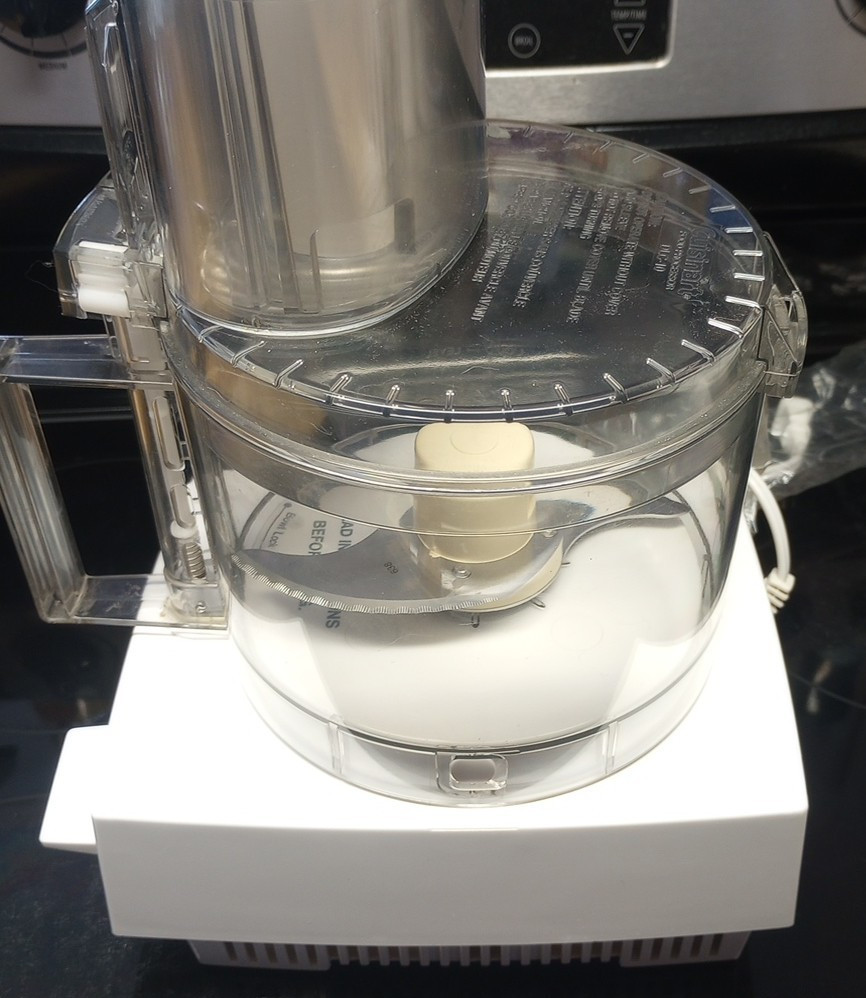 Cuisinart 7-Cup Pro Classic Food Processor, 600-Watt Motor, Vegetable Chopper