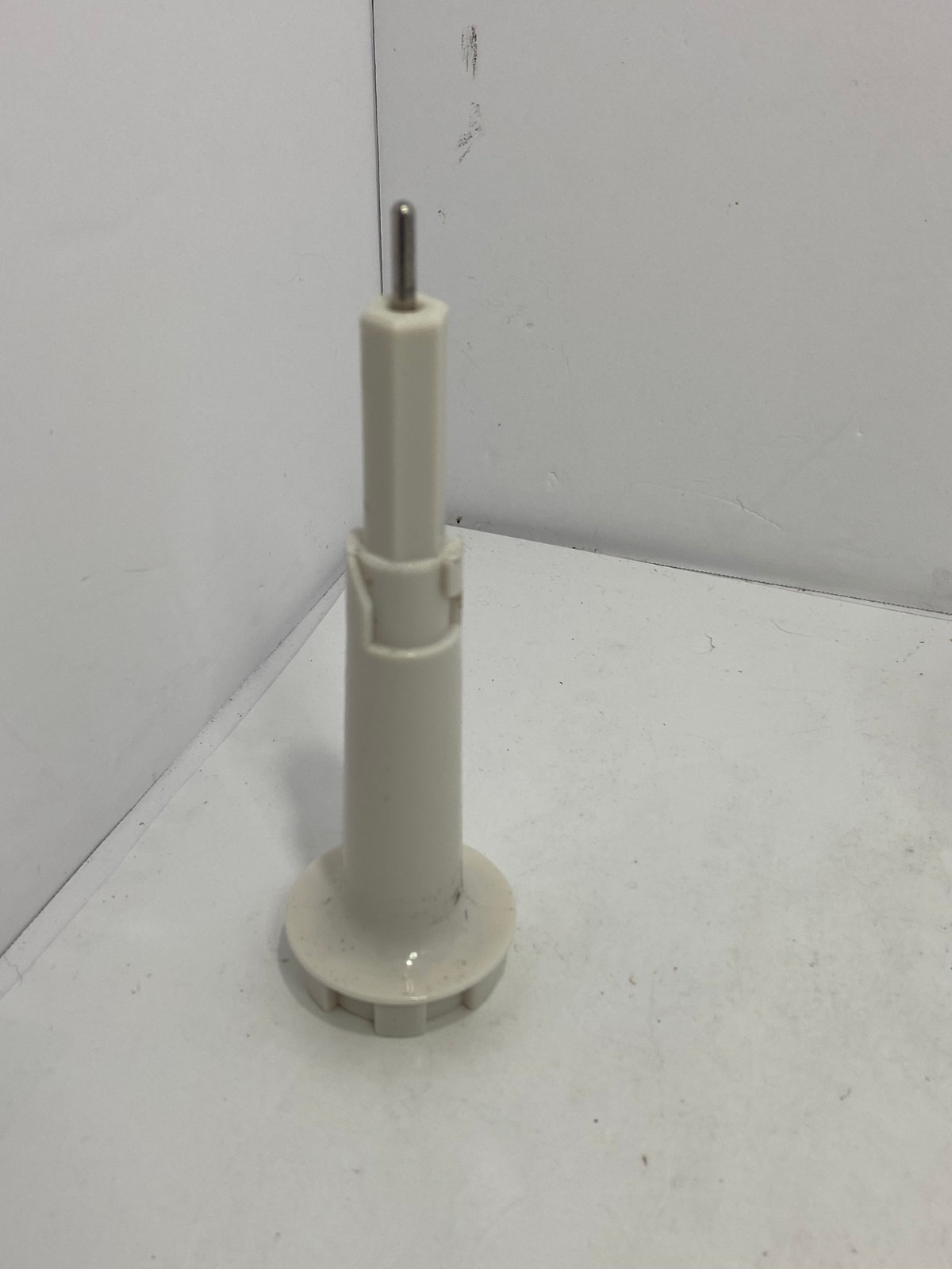 Black & Decker Food Processor BOWL STEM OR BLADE PART – FP1600B FP1700B FP1800B