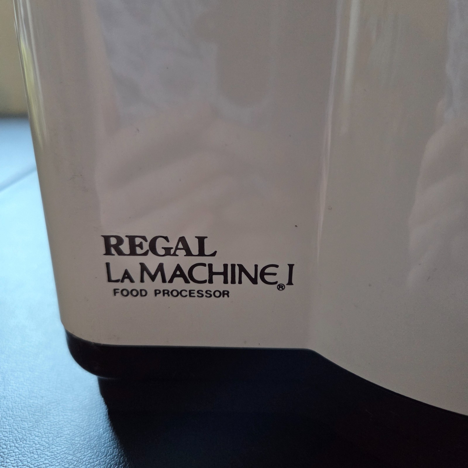 Regal La Machine 1 Full Size Food Processor Model V813 White Made in USA WORKS!
