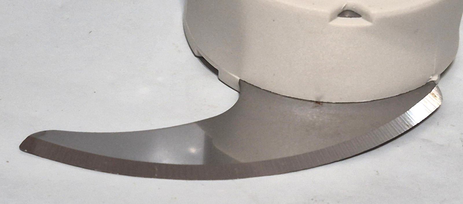 Regal La Machine 1 V813 Food Processor Blade with Safety Cover- Replacement Part