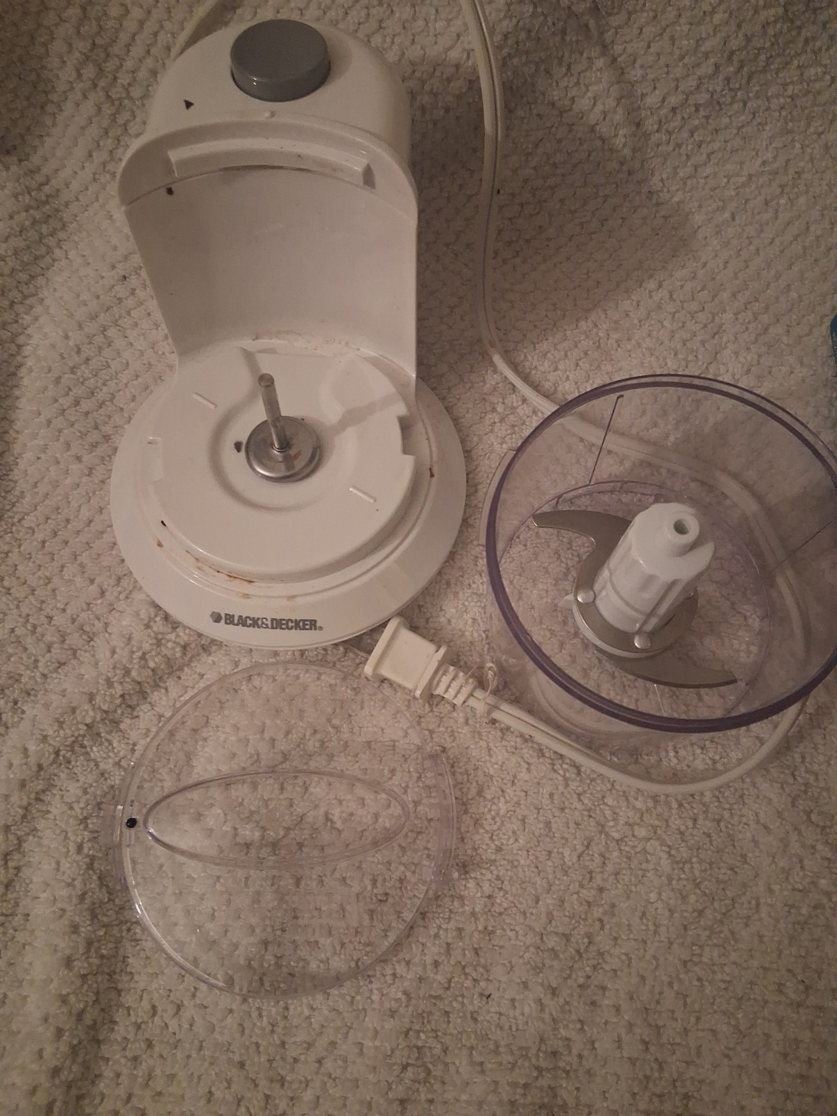 Black & Decker 1.5-Cup One Touch Chopper White Model HC21K (New in Box)