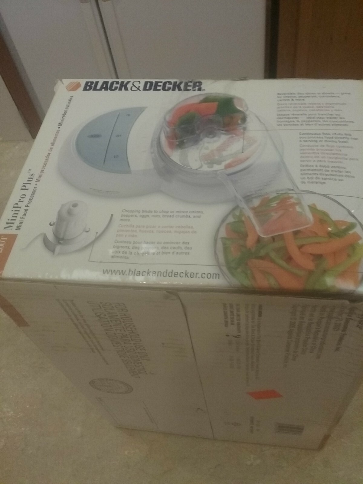 Black and Decker MiniPro Plus Food Processor chopper shredder MFP200T