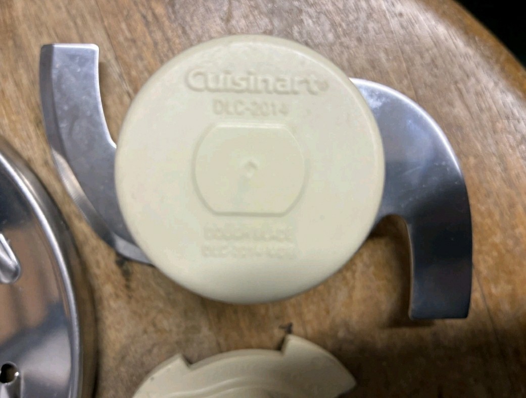 Cuisinart Food Processor DLC-7 Stem Adapter and Disc Blades Bundle Accessory