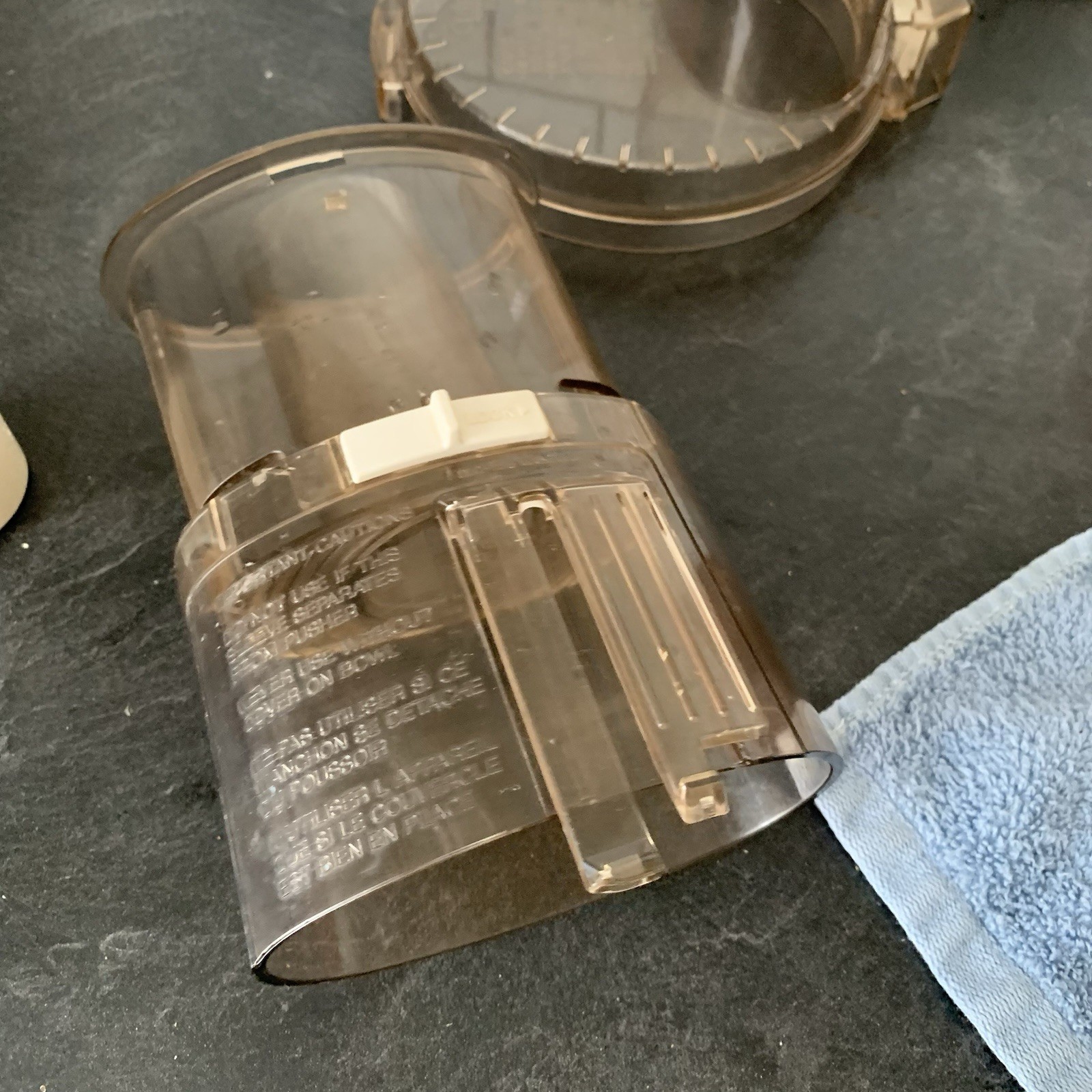 Cuisinart Food Processor Amber Lid & Chute Pusher DLC-10 Replacement Part