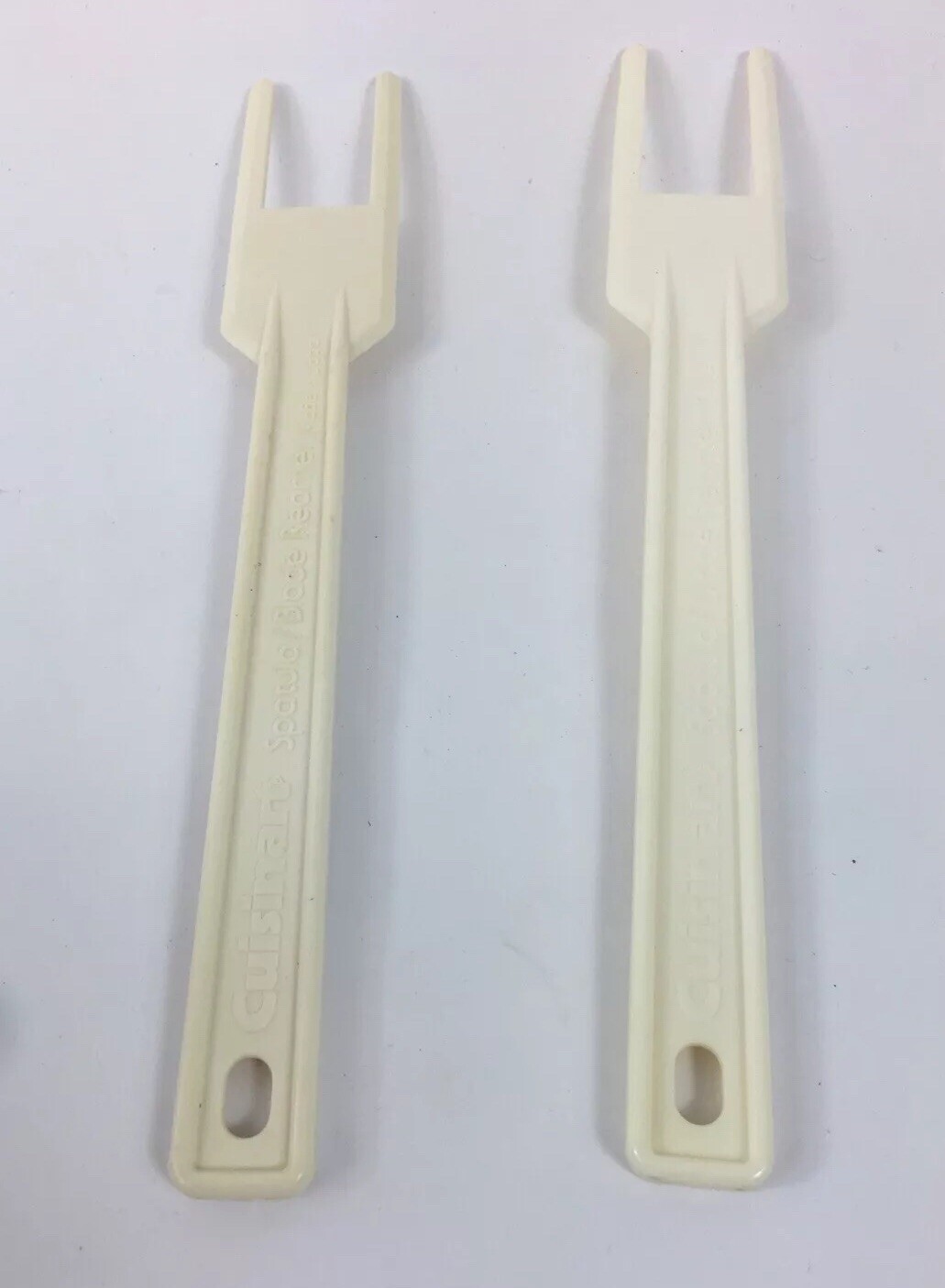 2 OEM White Cuisinart Food Processor Spatula / Blade Reamer from Japan