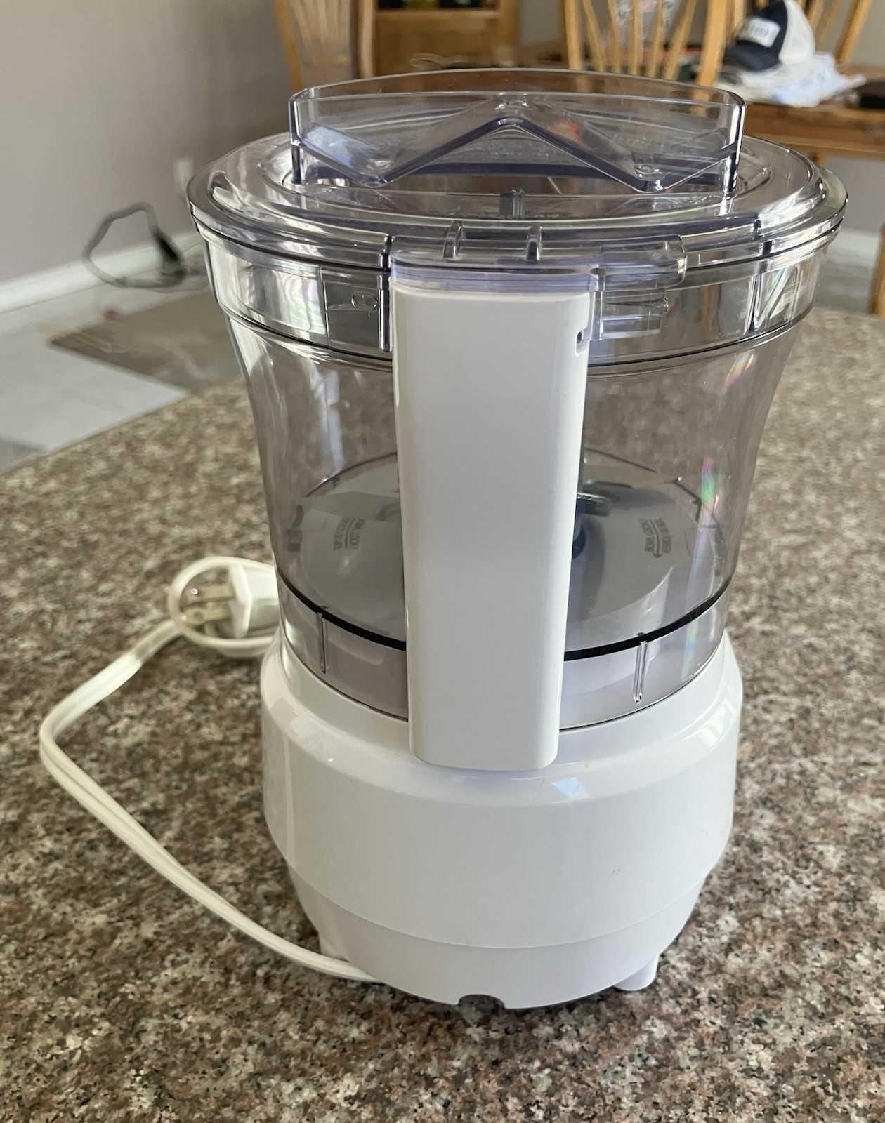 CUISINART 3-CUP MINI CHOPPER, CCH-3 – WHITE